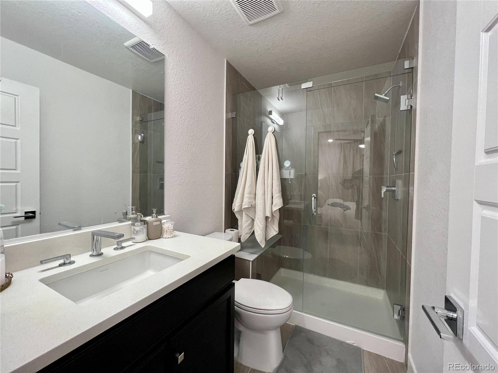 Denver, CO 80222,2010 S Holly ST #3