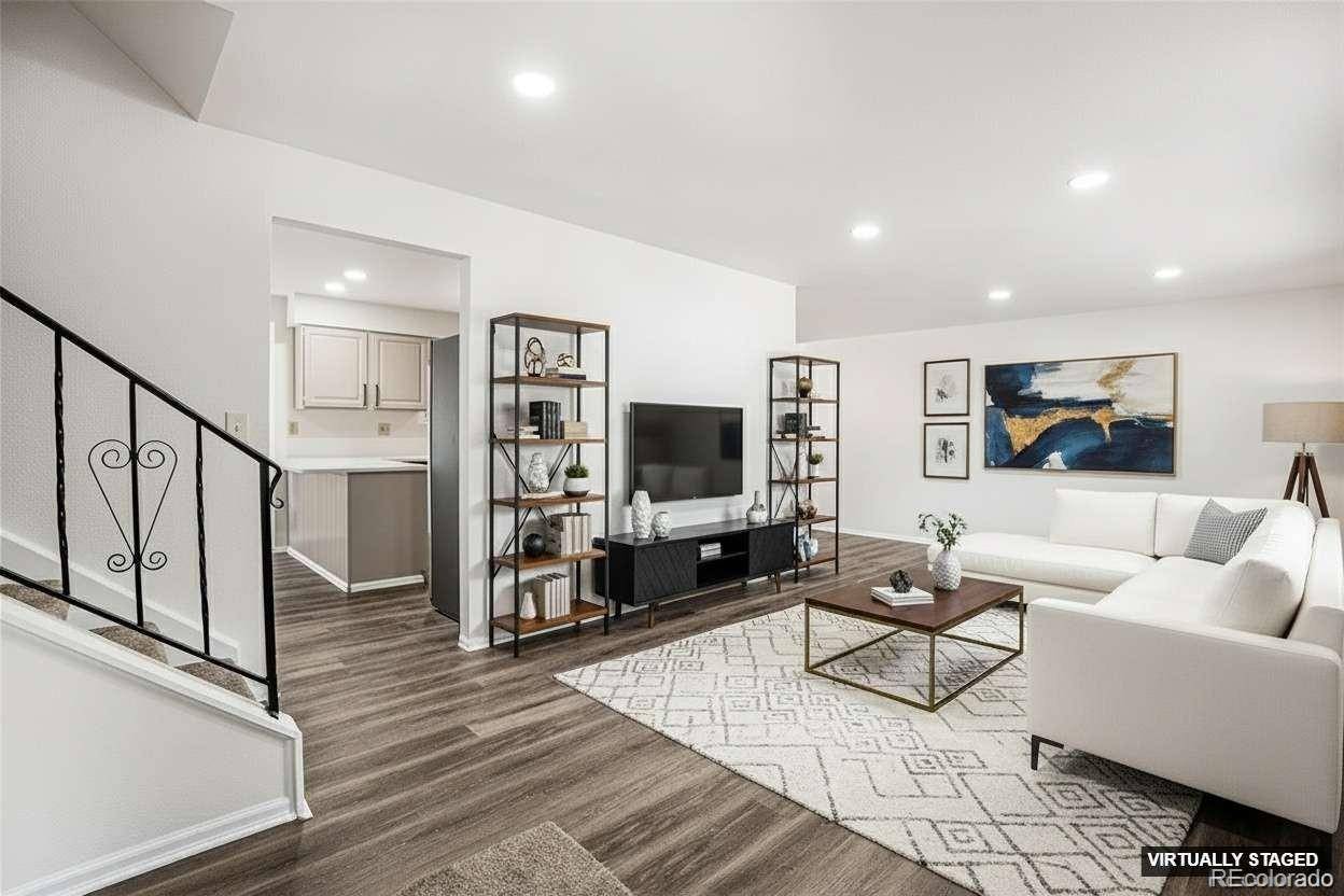 Colorado Springs, CO 80918,6075 Castlewood LN