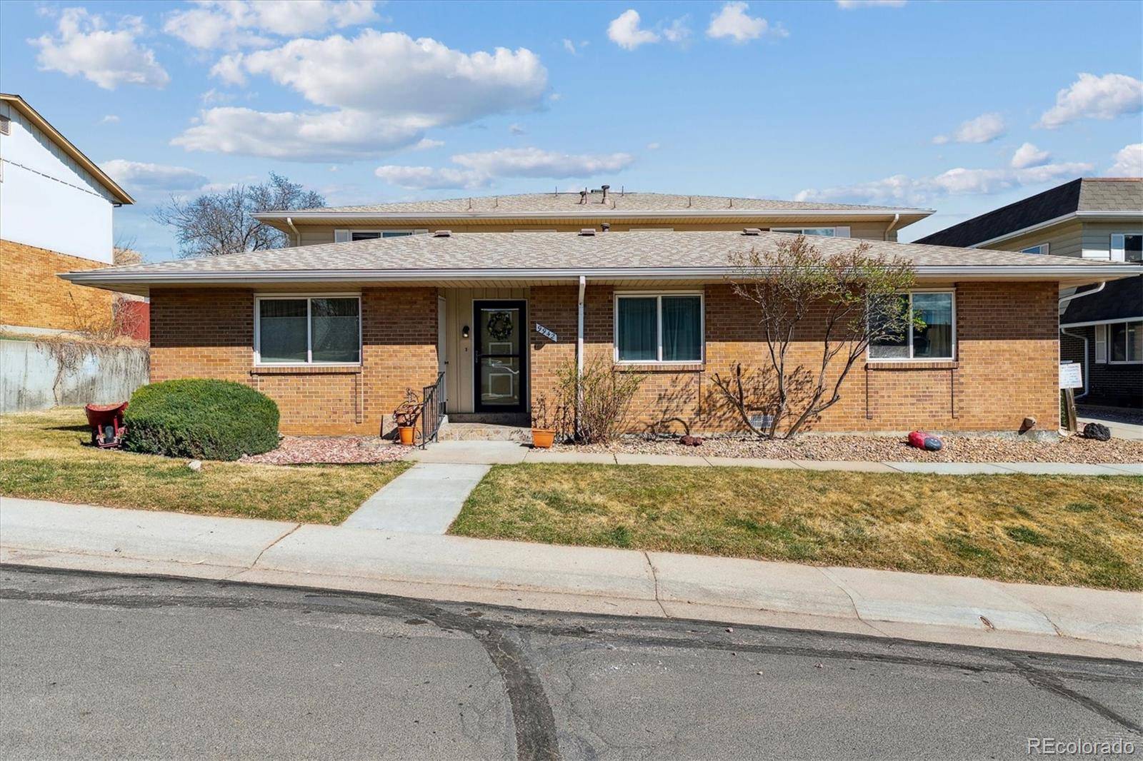 Thornton, CO 80260,9942 Lane ST
