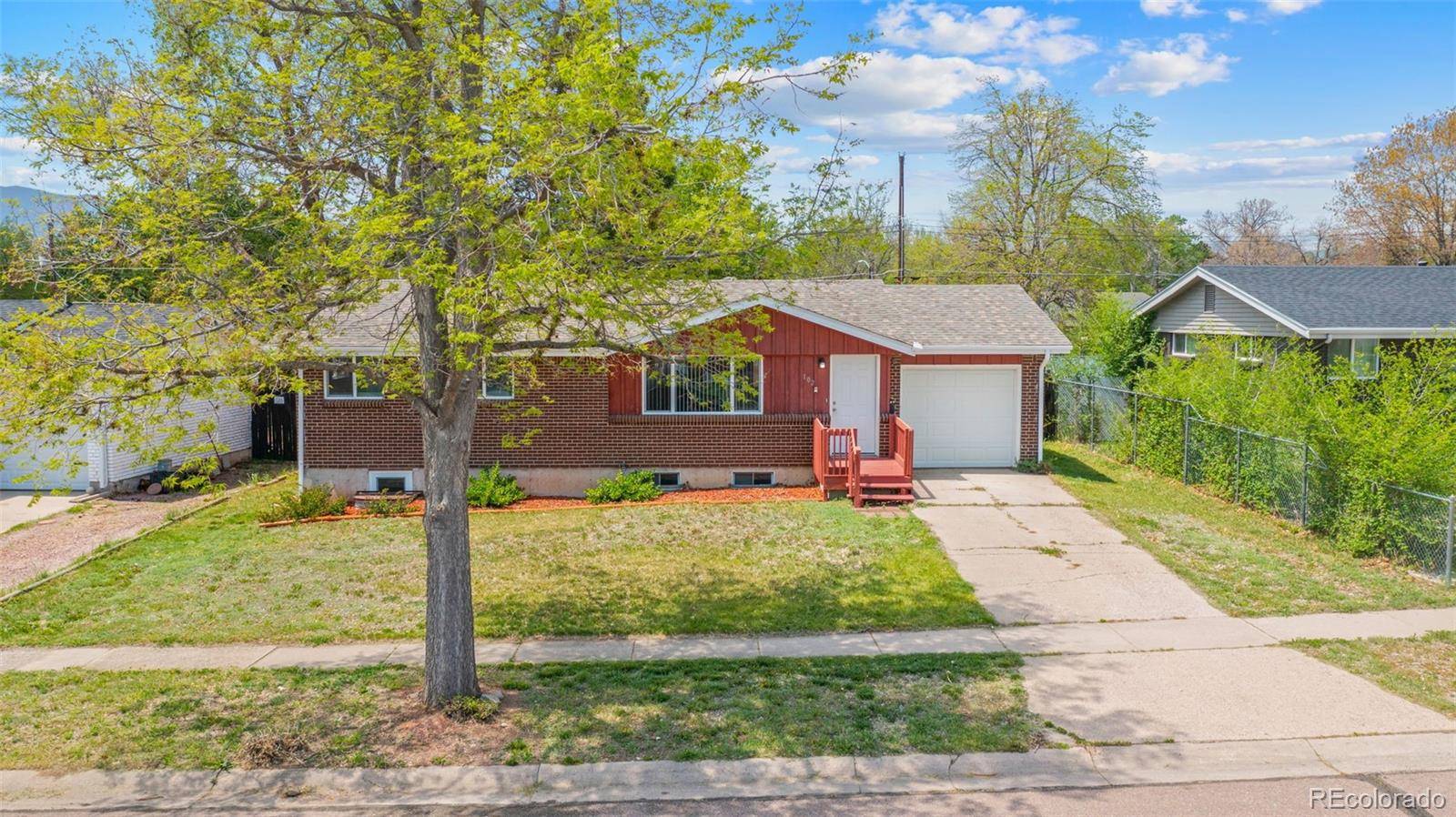 Colorado Springs, CO 80910,102 S Claremont ST