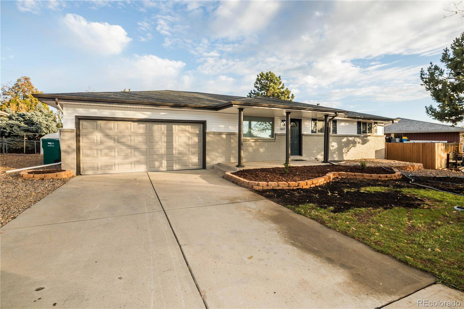 Aurora, CO 80012,637 S Worchester ST