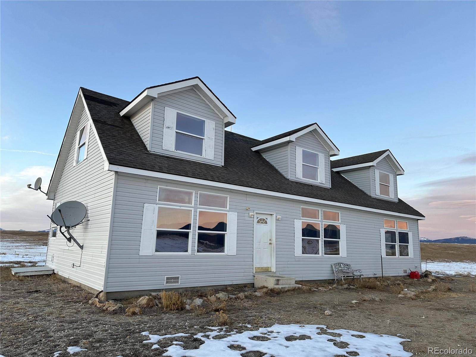 Hartsel, CO 80449,635 Badger LN