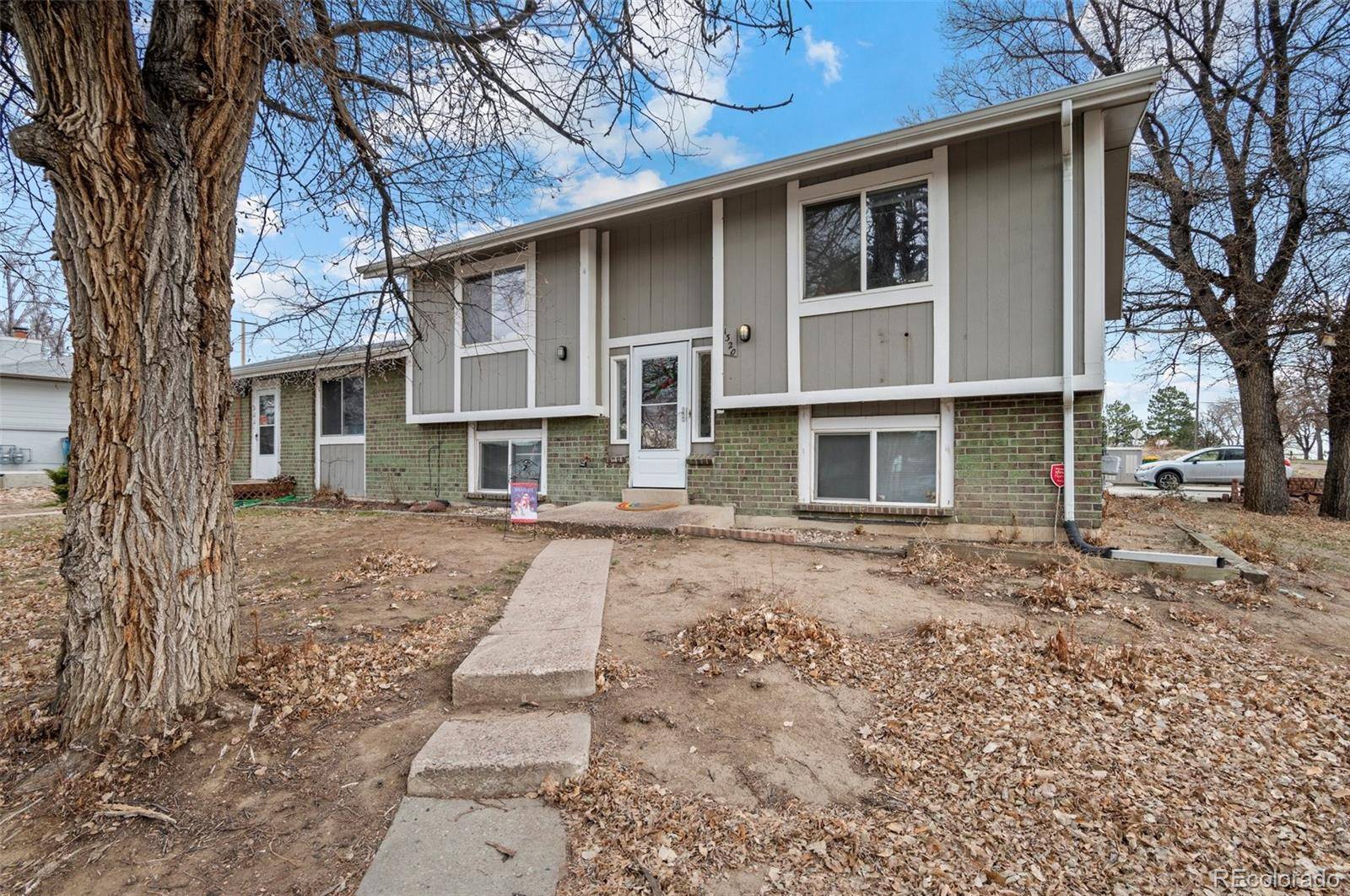 Golden, CO 80401,1320 Youngfield ST