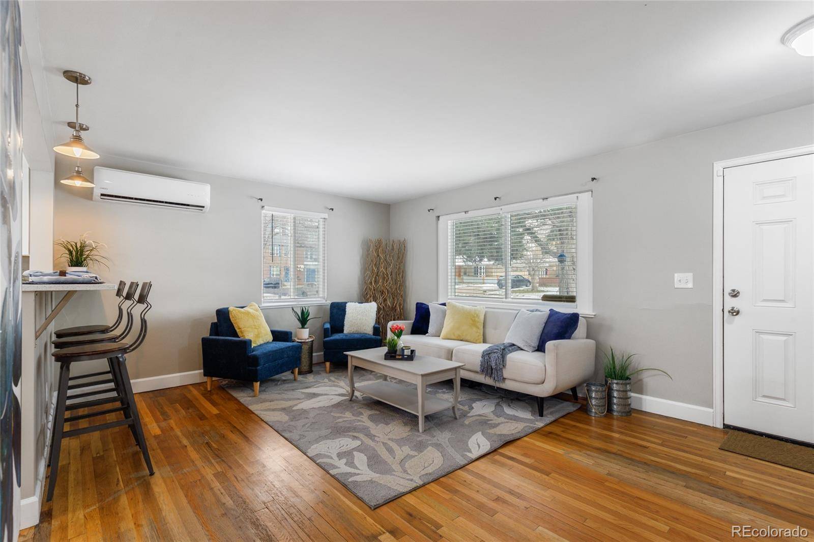 Denver, CO 80222,2217 S Cherry ST