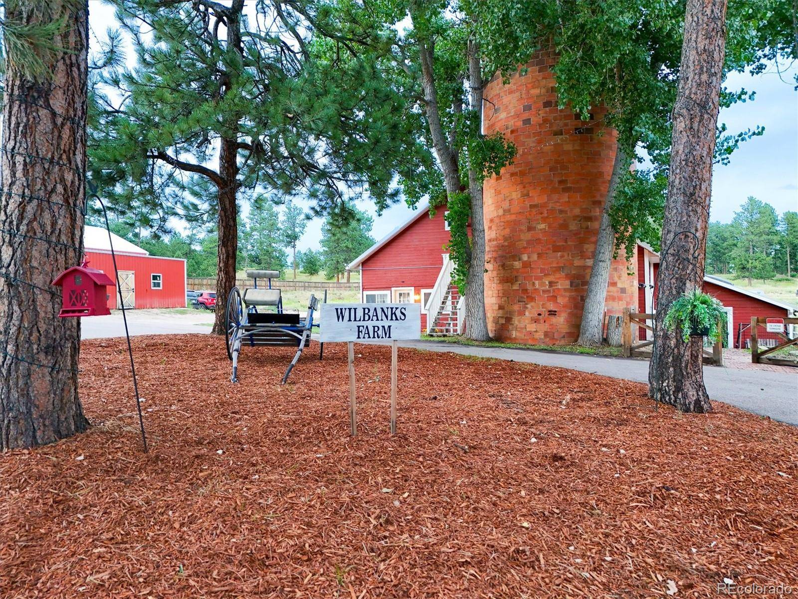 Larkspur, CO 80118,233 Perry Park AVE