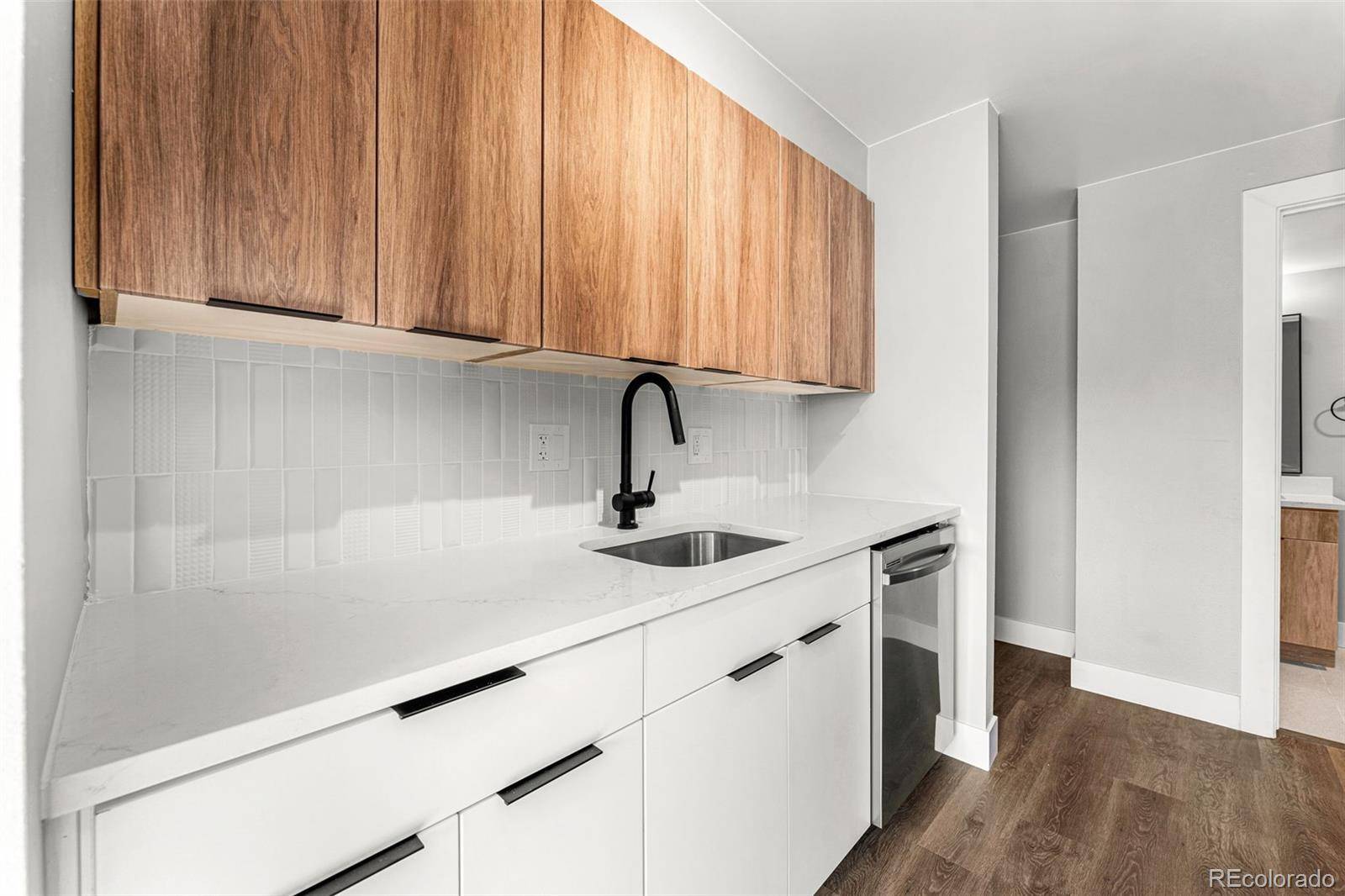 Denver, CO 80206,2508 E 11th #306