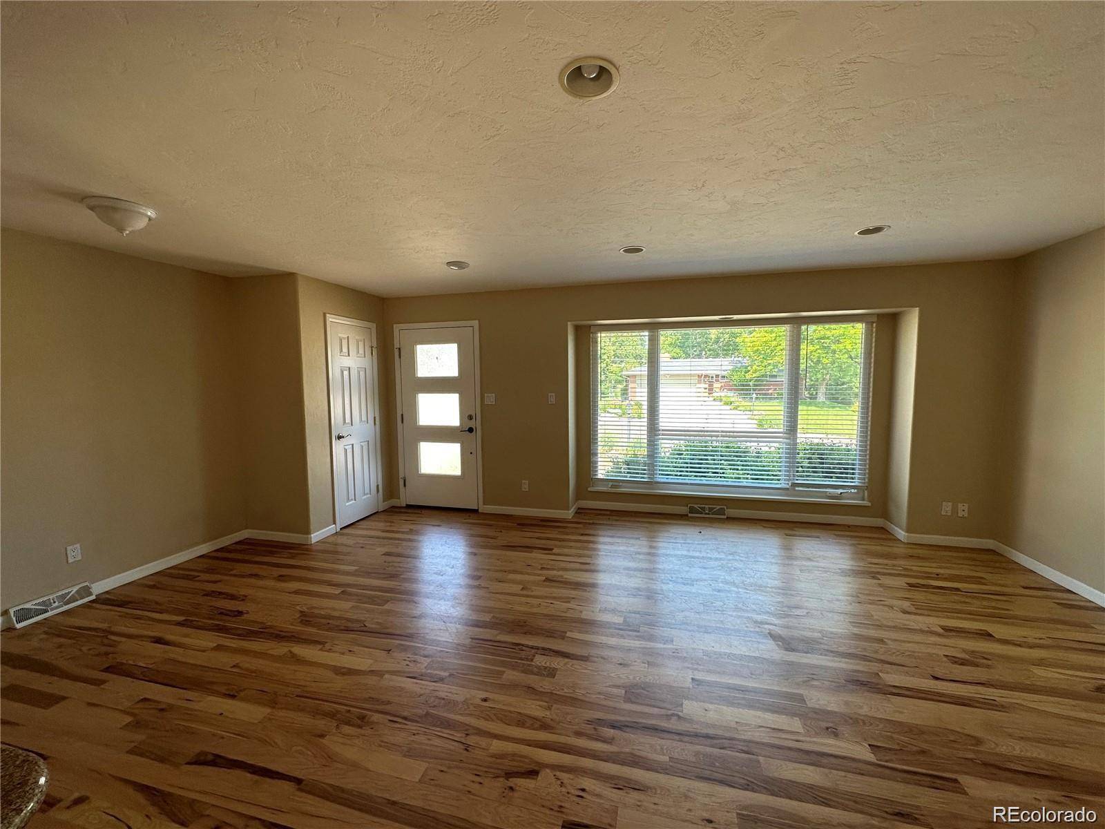 Centennial, CO 80121,6176 S Adams DR