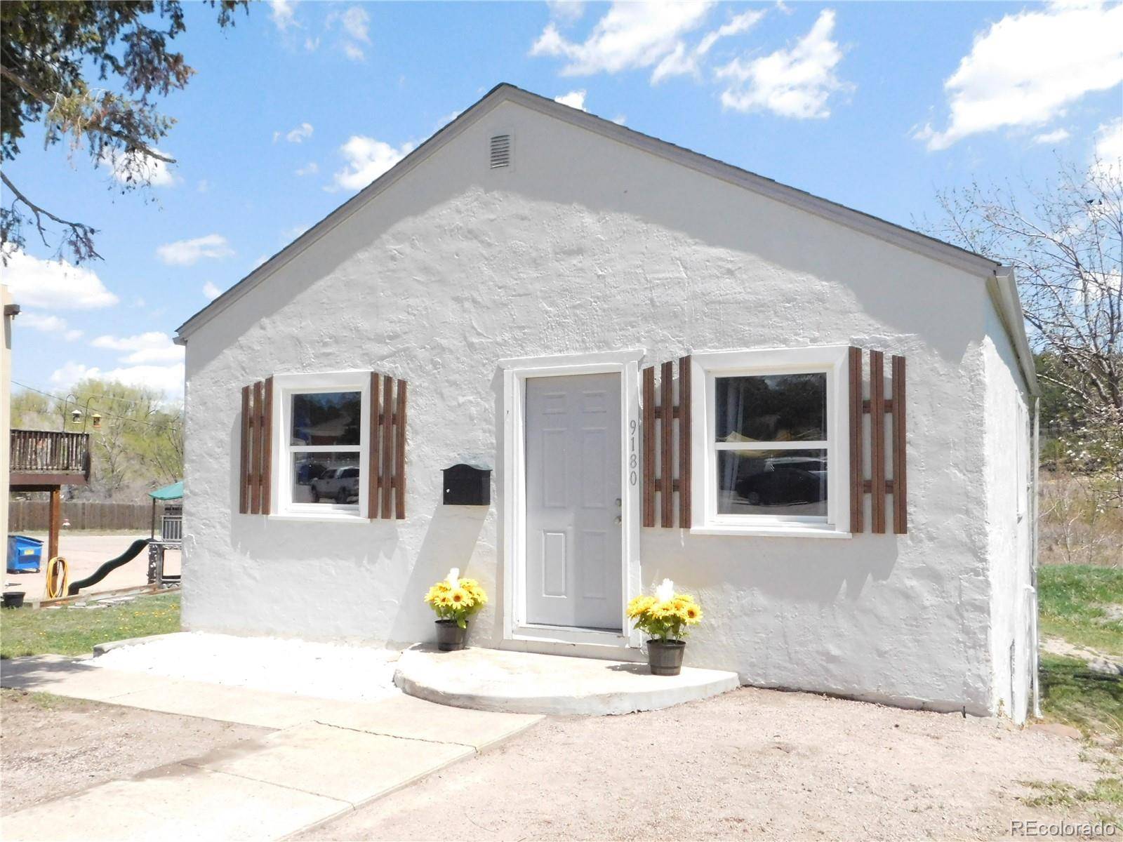 Larkspur, CO 80118,9180 Spruce Mountain RD