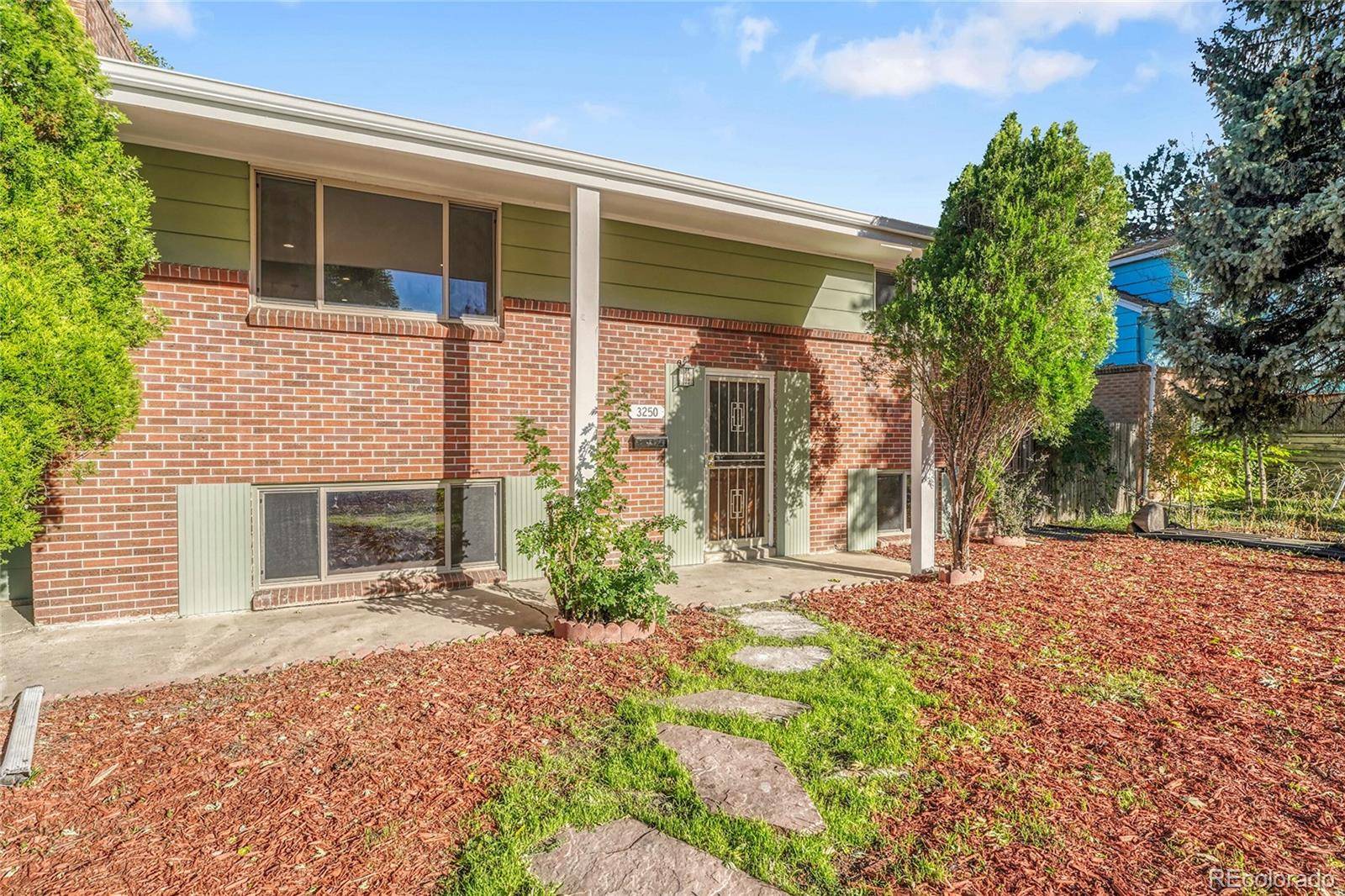 Wheat Ridge, CO 80033,3250 Marshall ST