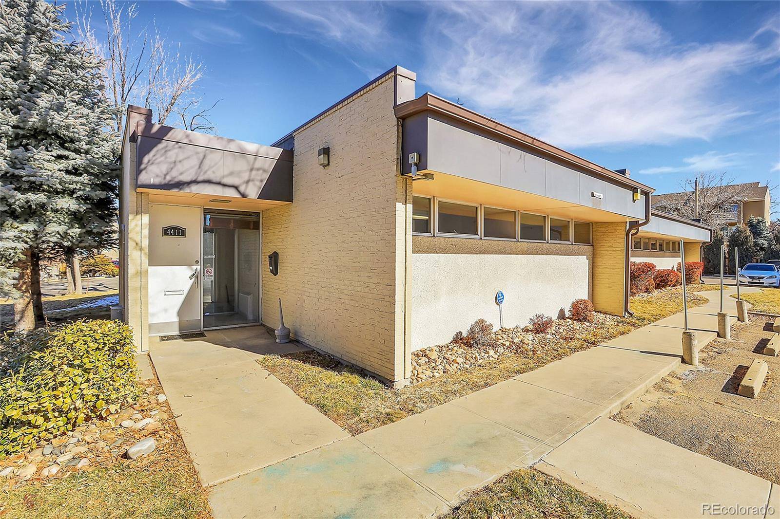Denver, CO 80246,4411 E Kentucky AVE