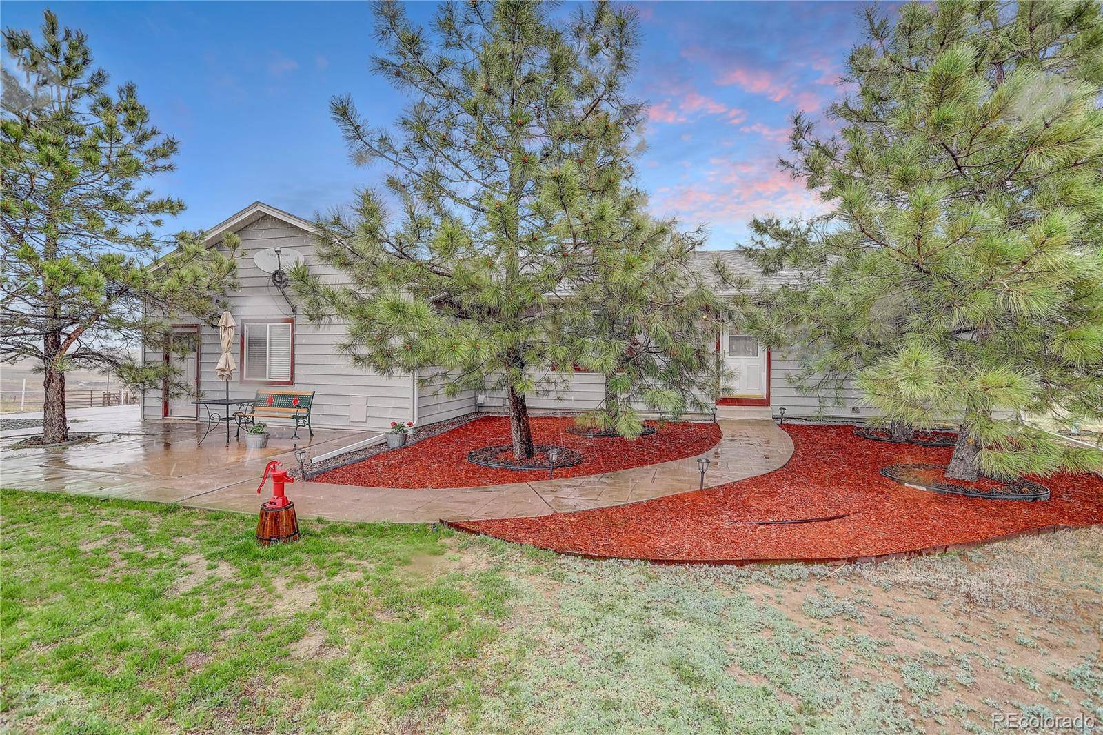 Elizabeth, CO 80107,9330 Sun Country DR