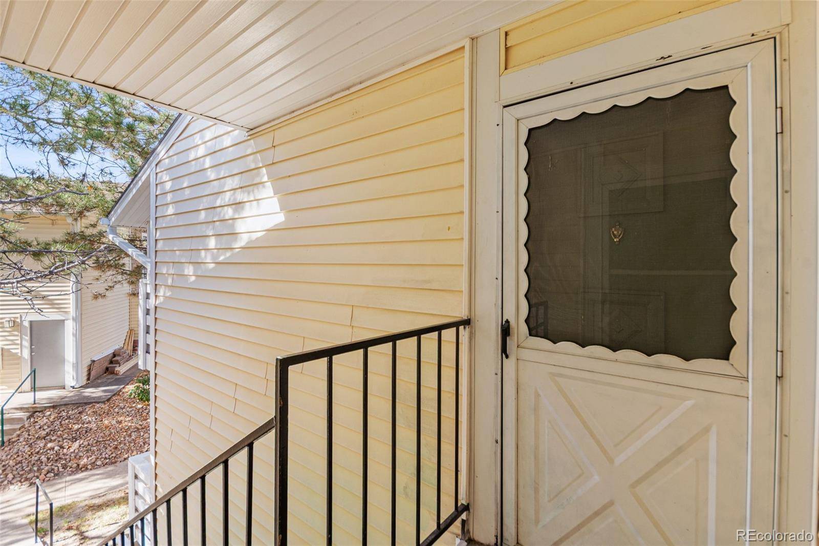 Denver, CO 80247,8555 Fairmount DR #B207