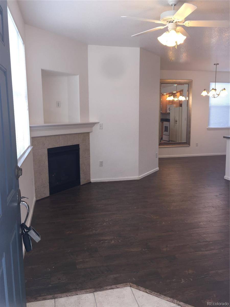 Loveland, CO 80538,2067 Grays Peak DR #102