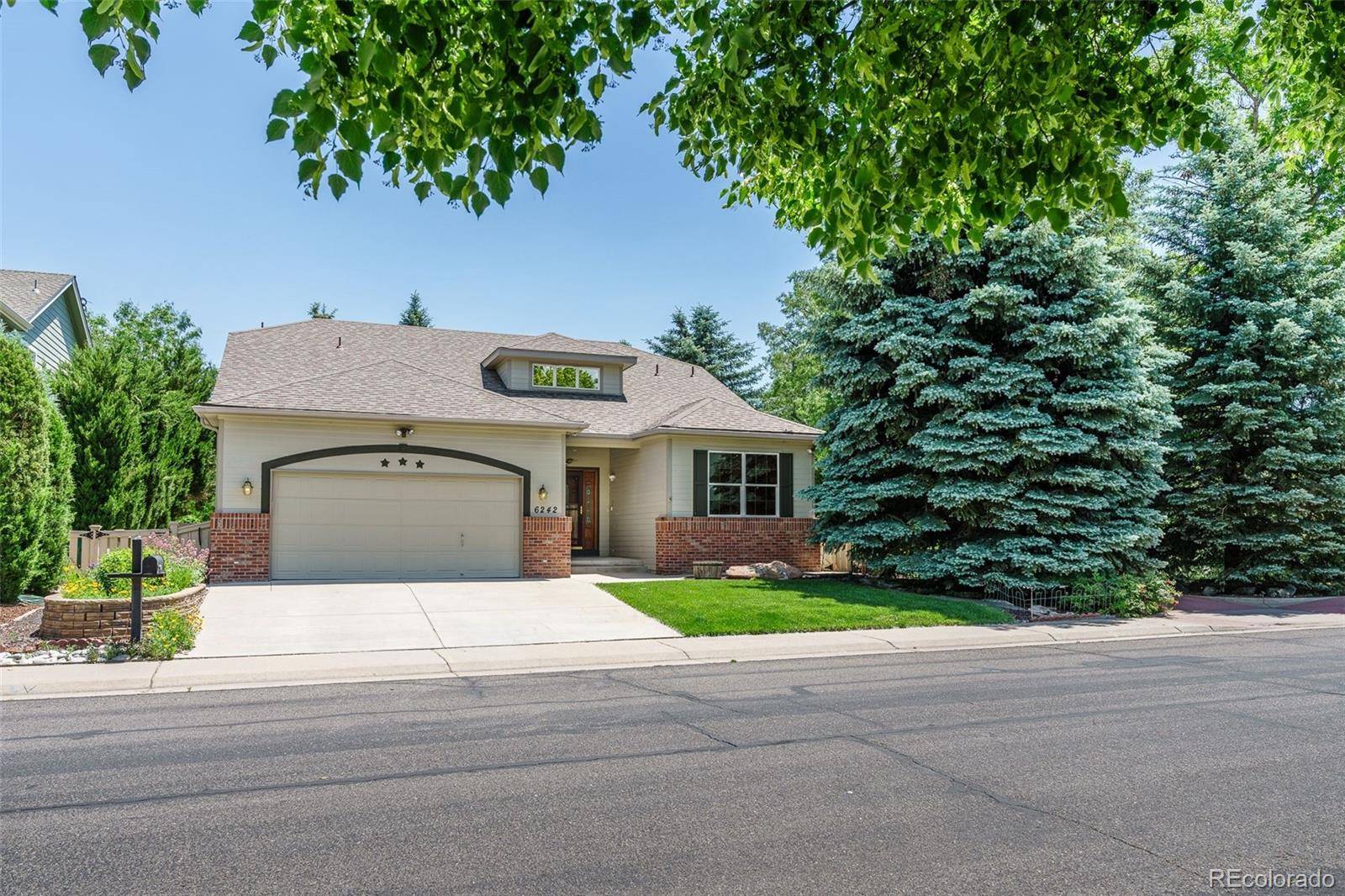 Arvada, CO 80004,6242 Braun CIR