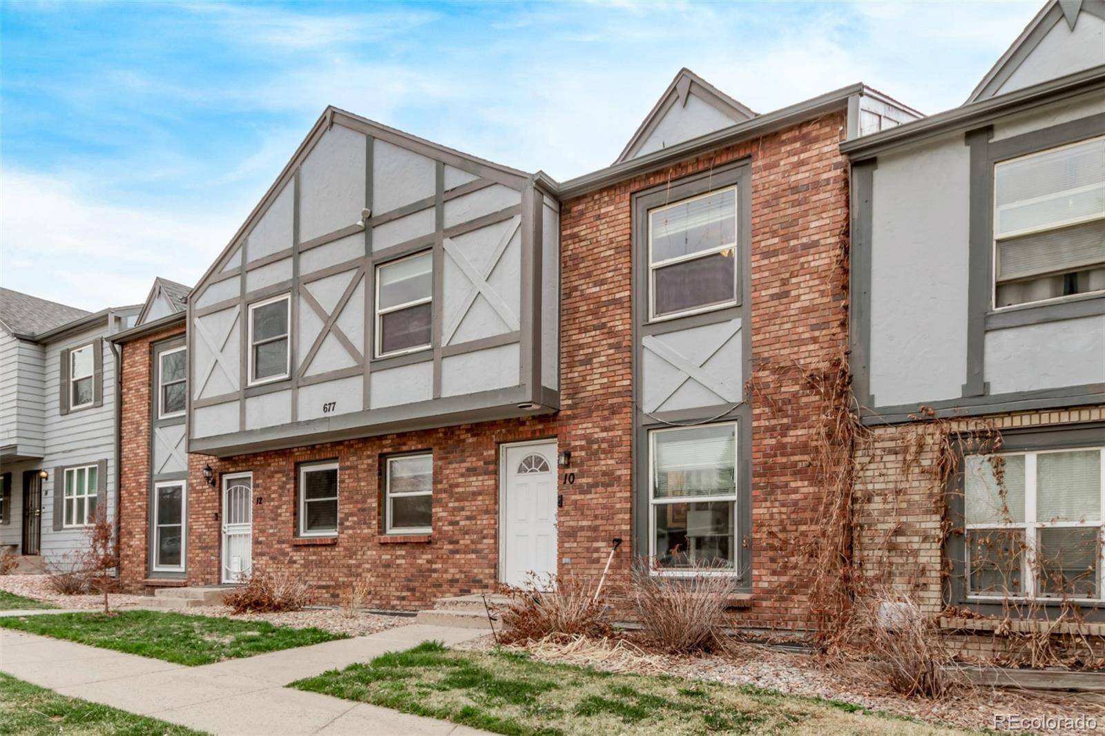 Denver, CO 80204,677 Vrain ST #10
