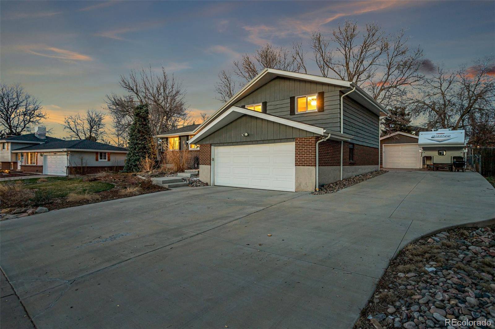 Centennial, CO 80122,7444 S Dexter WAY