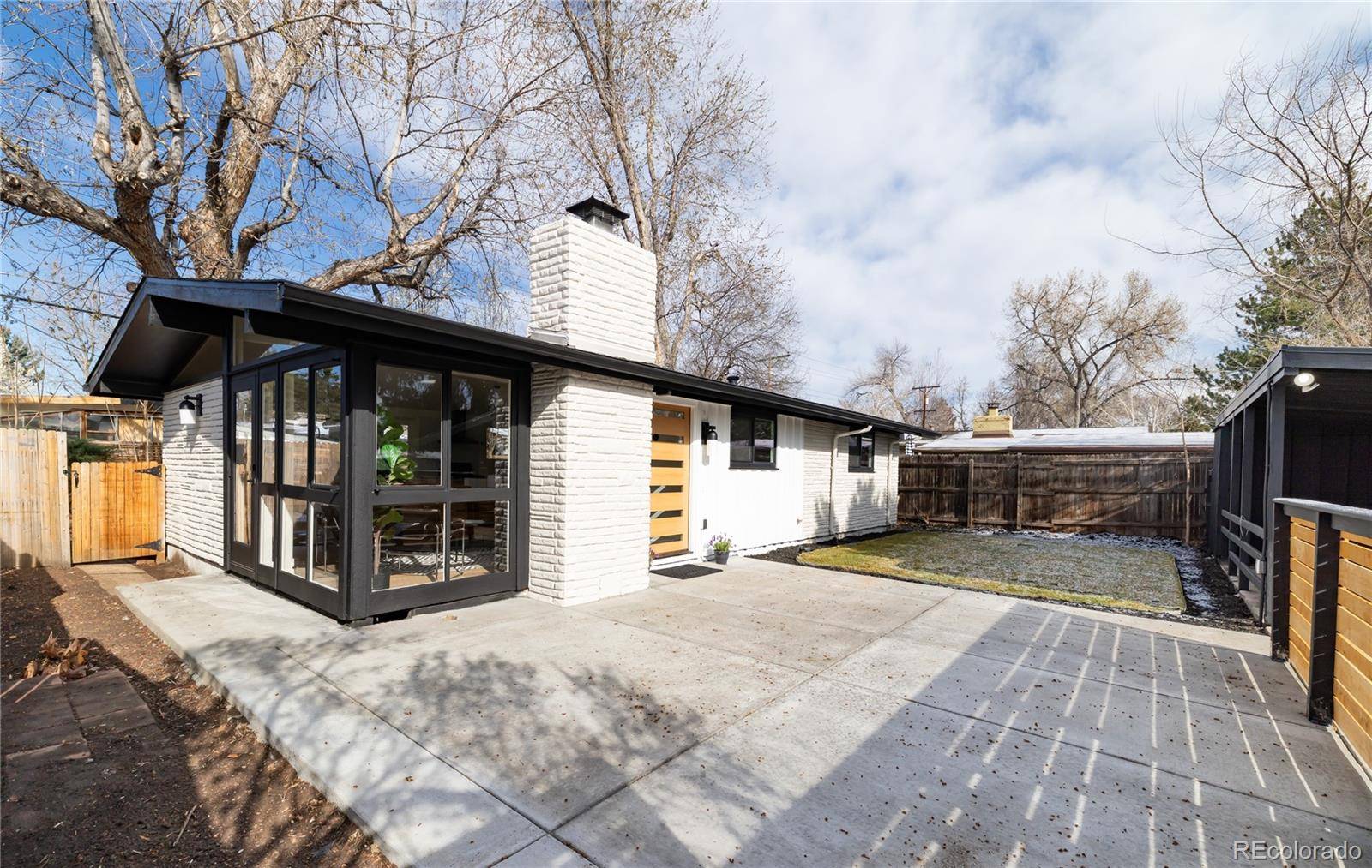 Denver, CO 80219,2435 S Meade ST