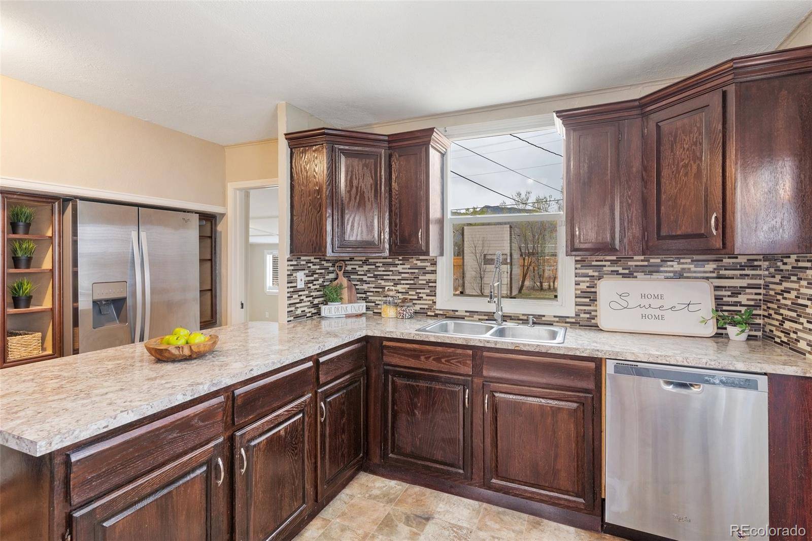 Colorado Springs, CO 80905,1502 E Cheyenne RD