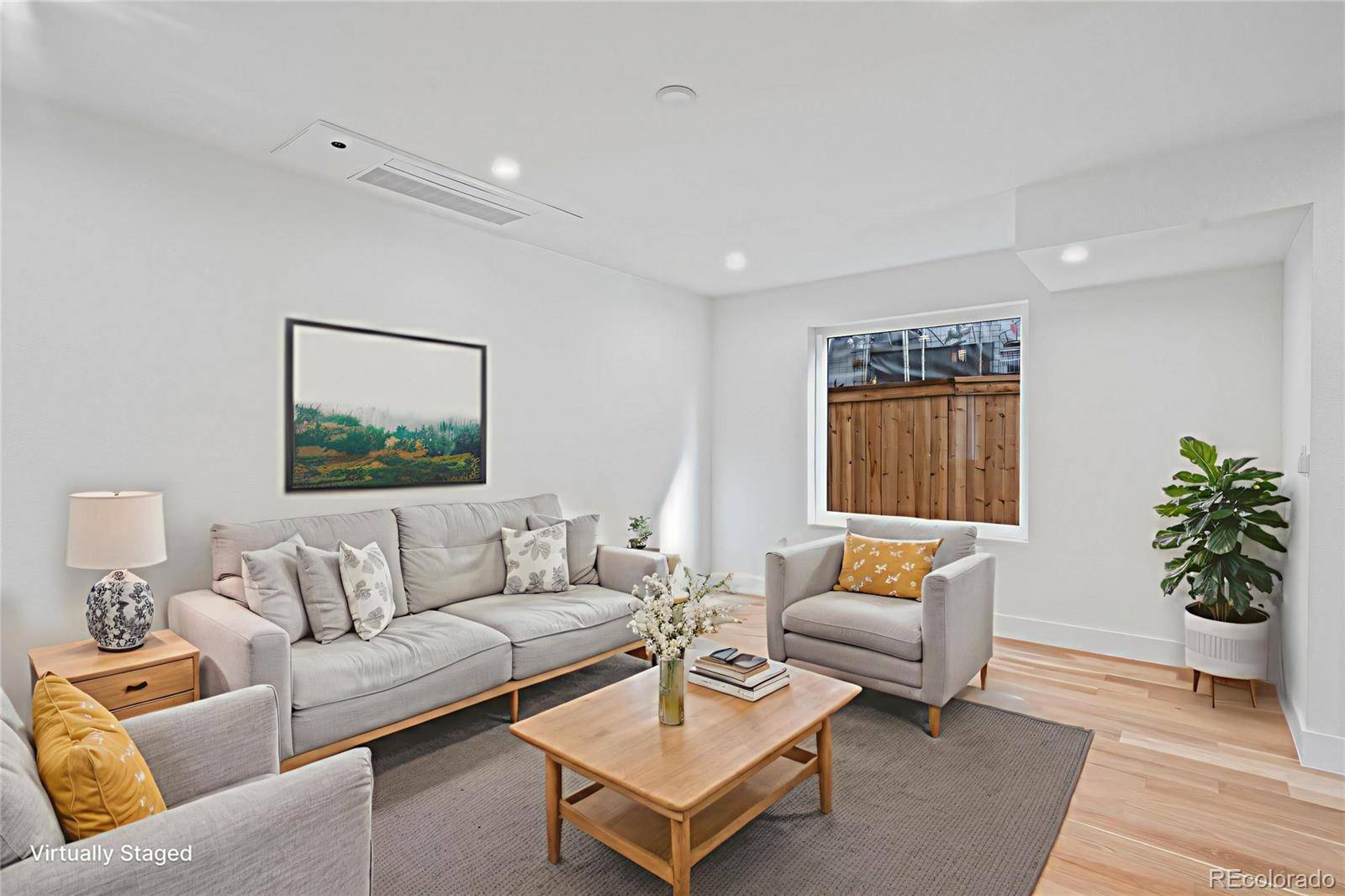 Denver, CO 80205,2453 Lawrence ST #1