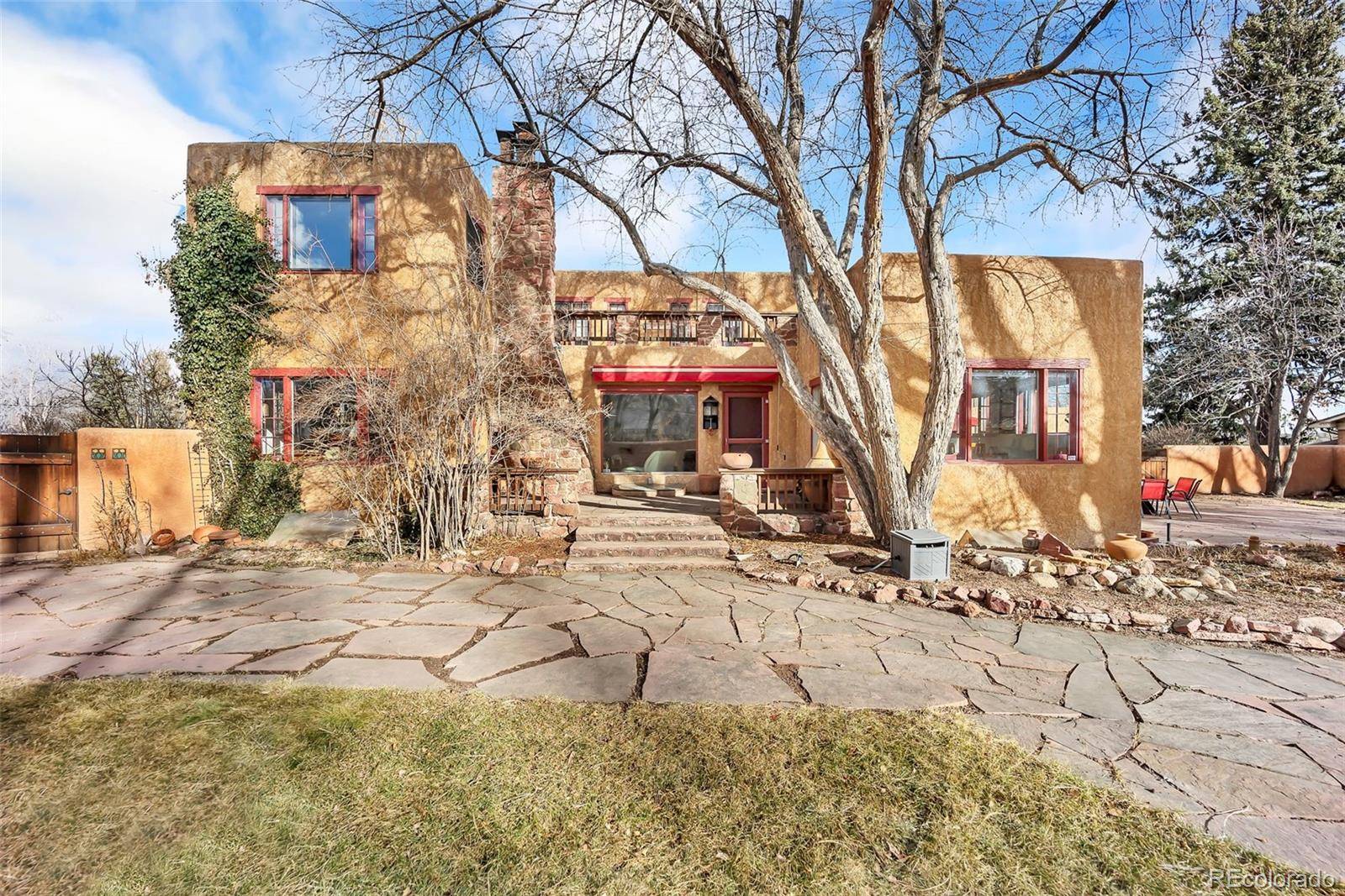 Colorado Springs, CO 80907,825 Paseo RD