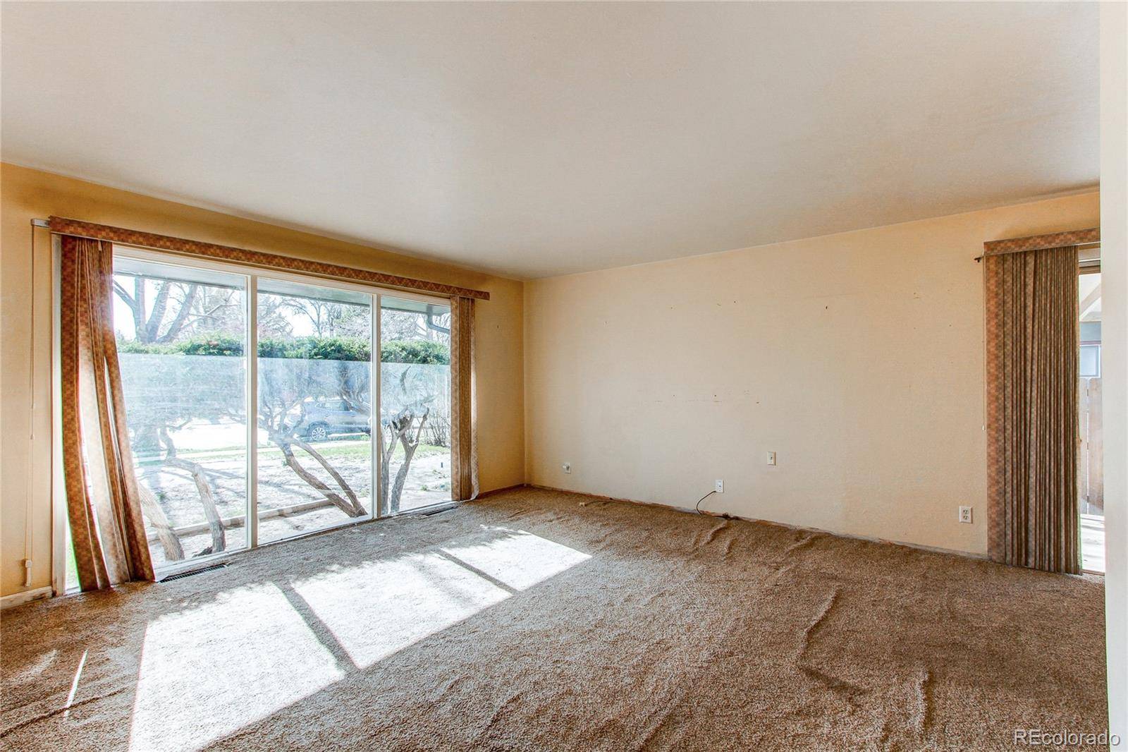 Colorado Springs, CO 80909,1360 Diana LN