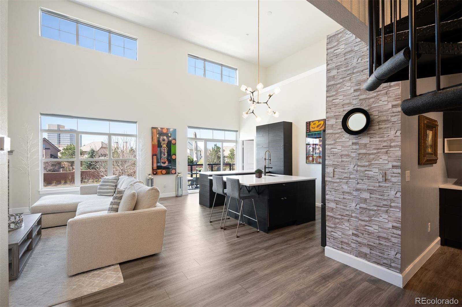 Englewood, CO 80111,5677 S Park PL #B310
