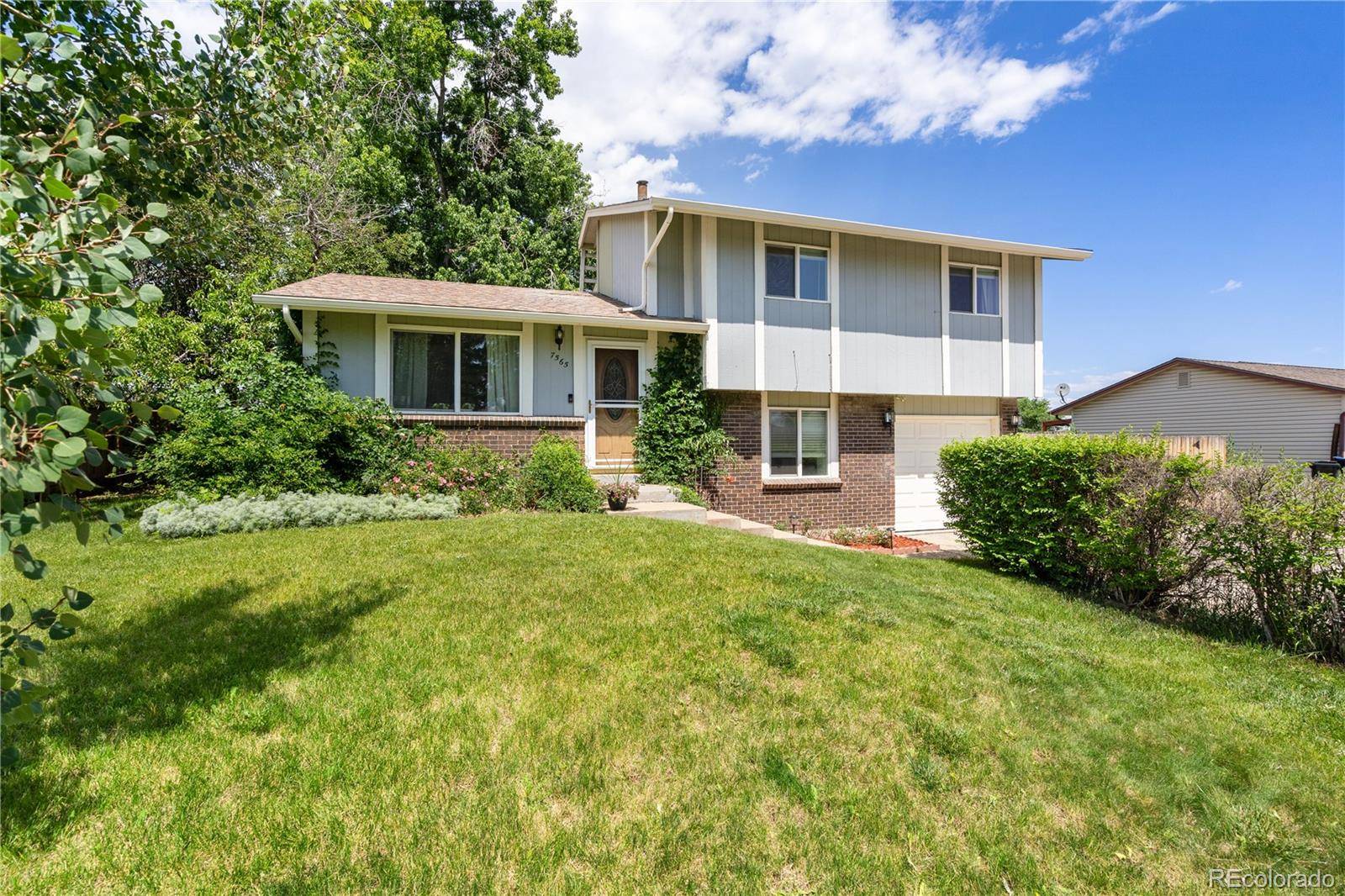 Arvada, CO 80003,7565 Newland ST