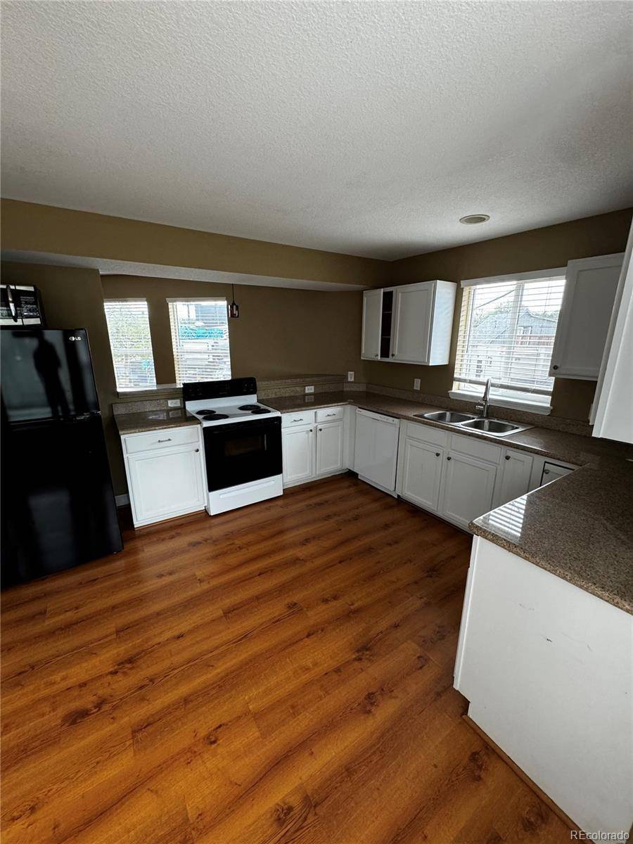 Denver, CO 80205,750 32nd ST
