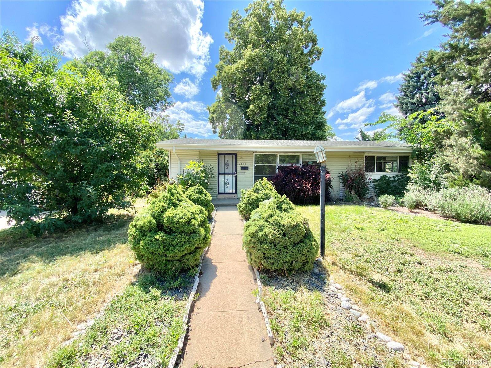 Denver, CO 80222,2401 S Birch St ST
