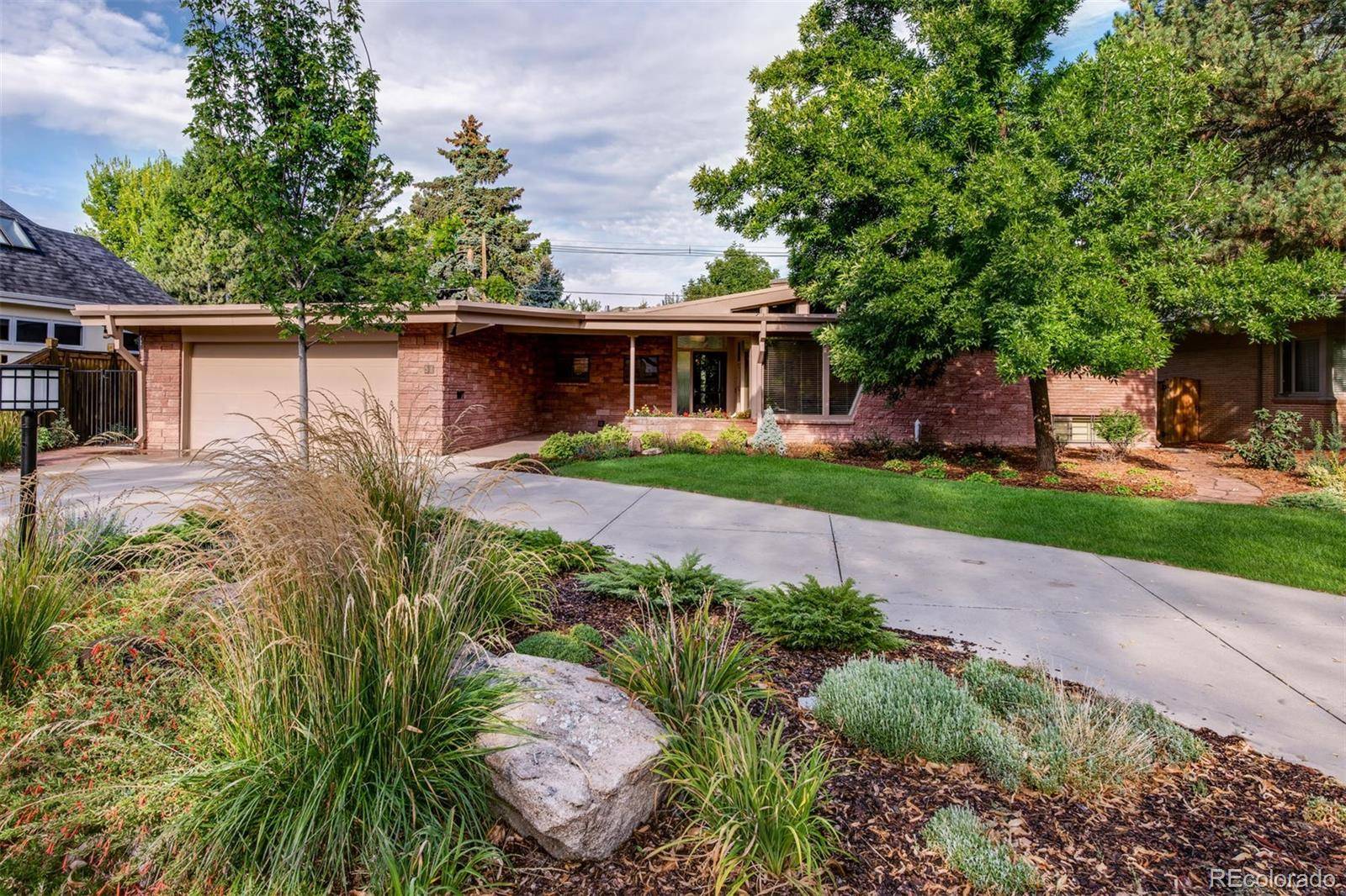 Denver, CO 80246,51 S Dahlia ST