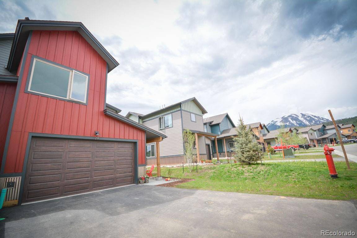 Silverthorne, CO 80498,386 Haymaker ST #9