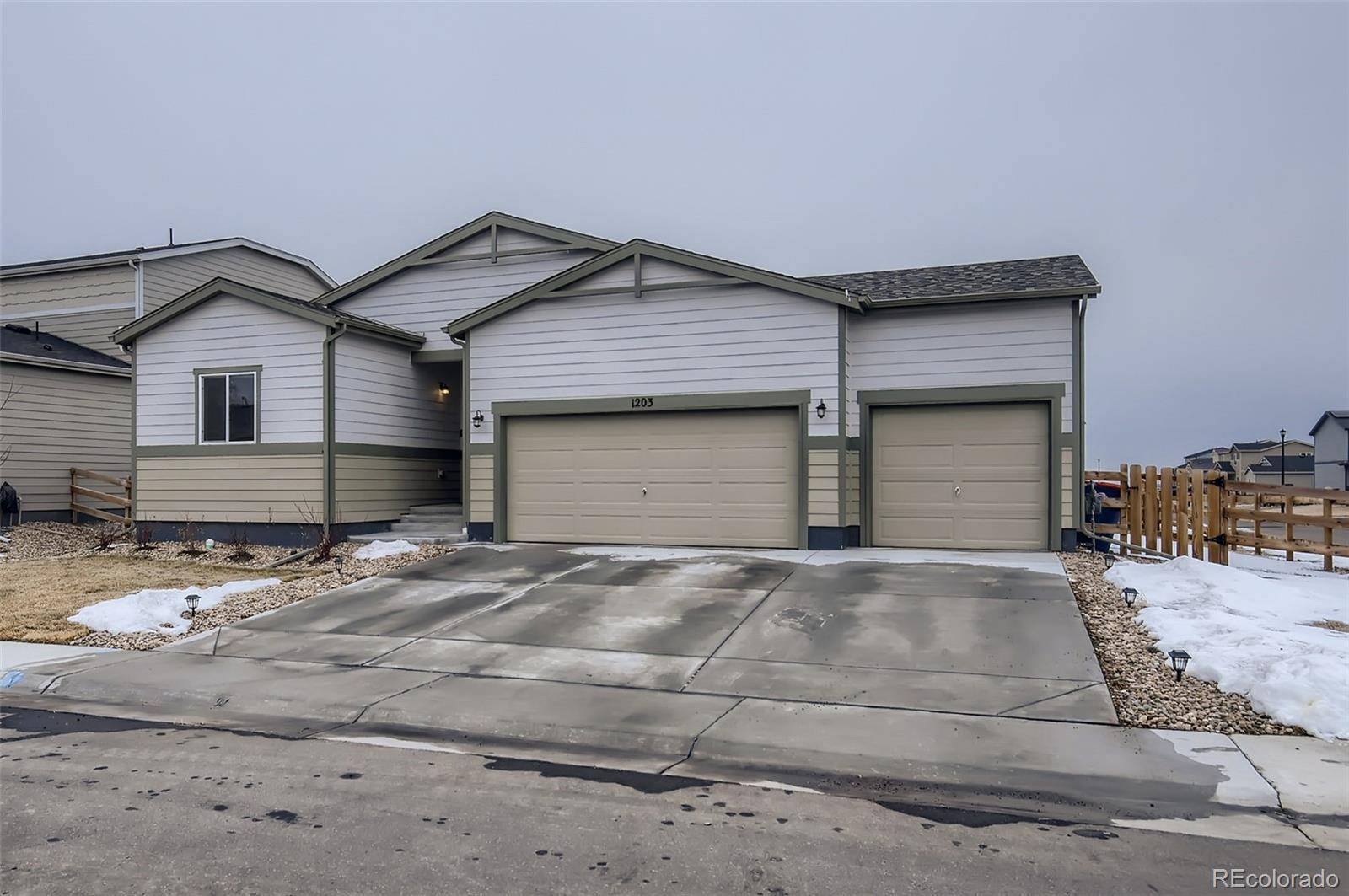 Dacono, CO 80514,1203 Sherman DR