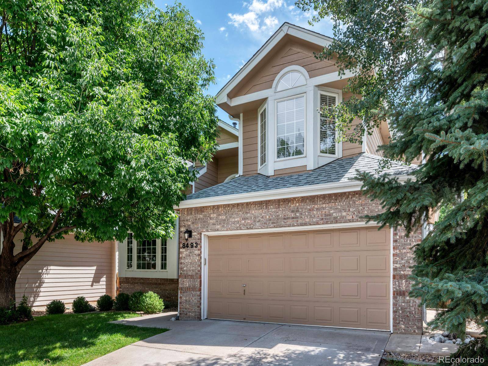 Denver, CO 80231,8493 E Amherst CIR