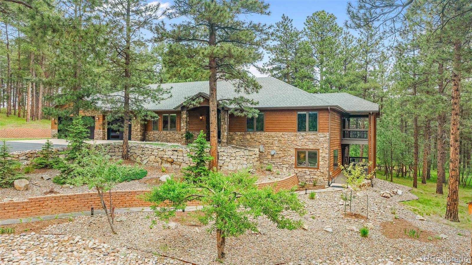 Larkspur, CO 80118,7597 Molas CT
