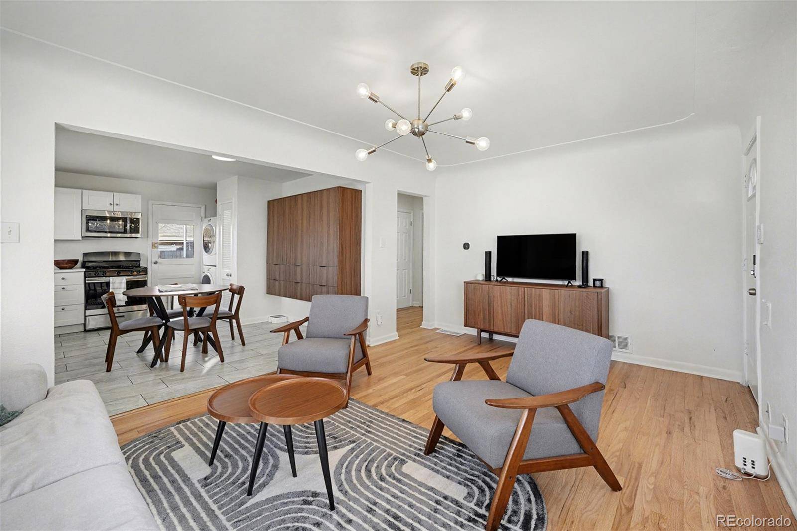 Denver, CO 80207,3662 Jasmine ST