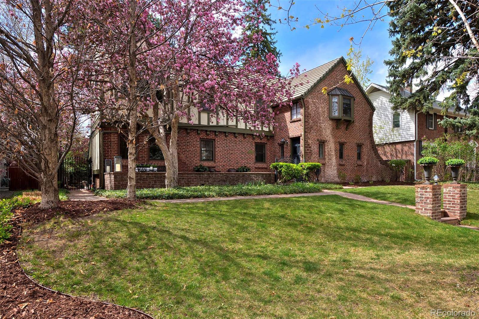 Denver, CO 80220,239 Ash ST