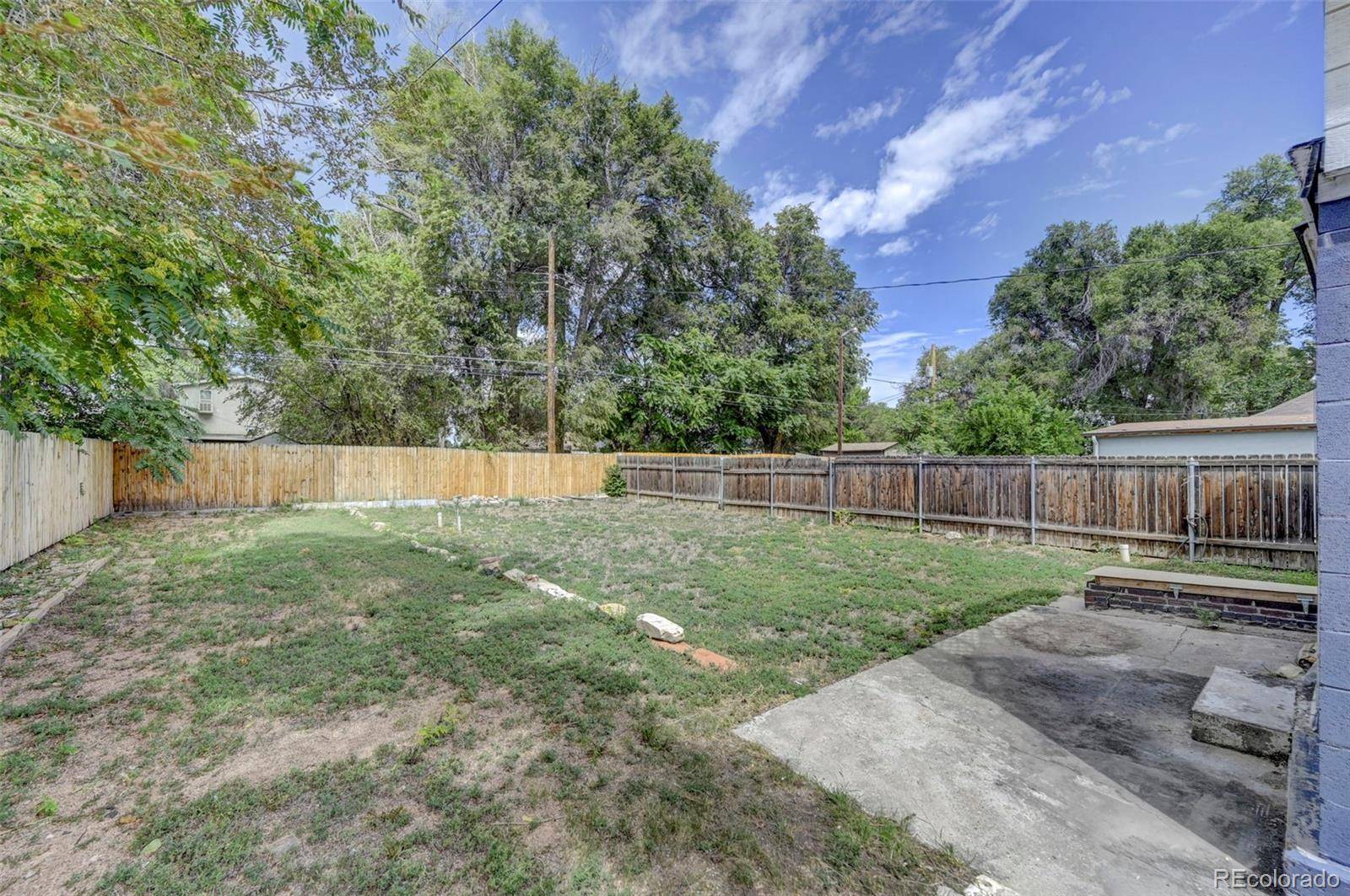 Pueblo, CO 81004,1229 Cypress ST