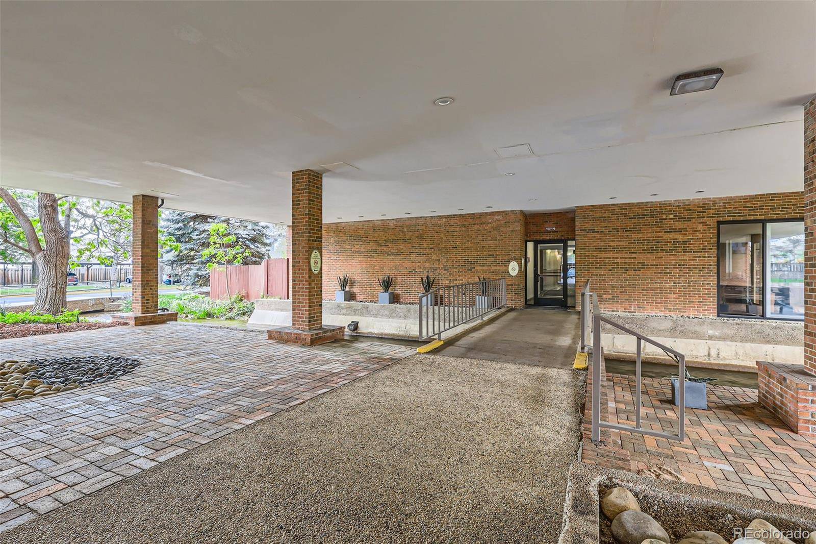 Boulder, CO 80302,1850 Folsom ST #402