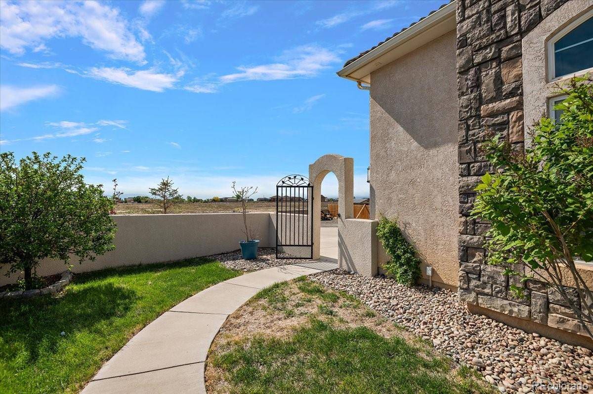 Pueblo, CO 81007,1073 W El Esperante DR