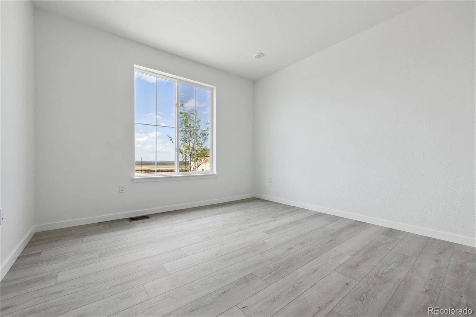 Aurora, CO 80018,25234 E Warren PL