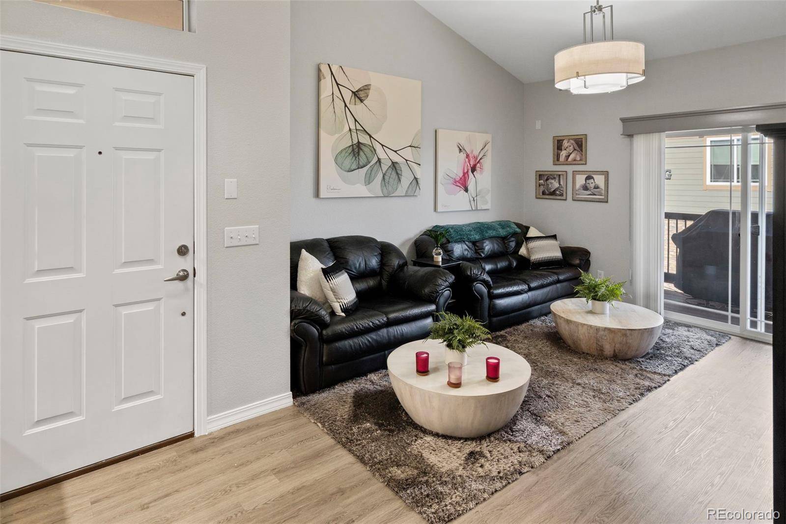 Littleton, CO 80127,10061 W Victoria PL #208