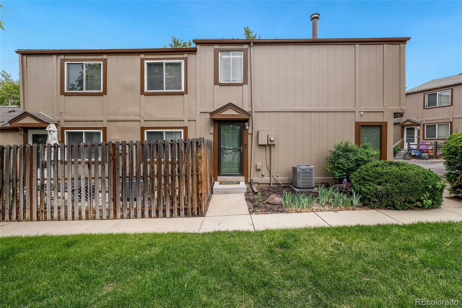 Littleton, CO 80128,7700 W Glasgow PL #1C