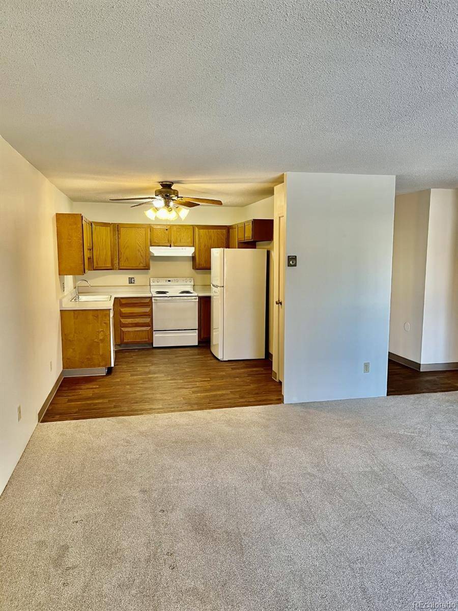 Aurora, CO 80014,13626 E Bates AVE #201