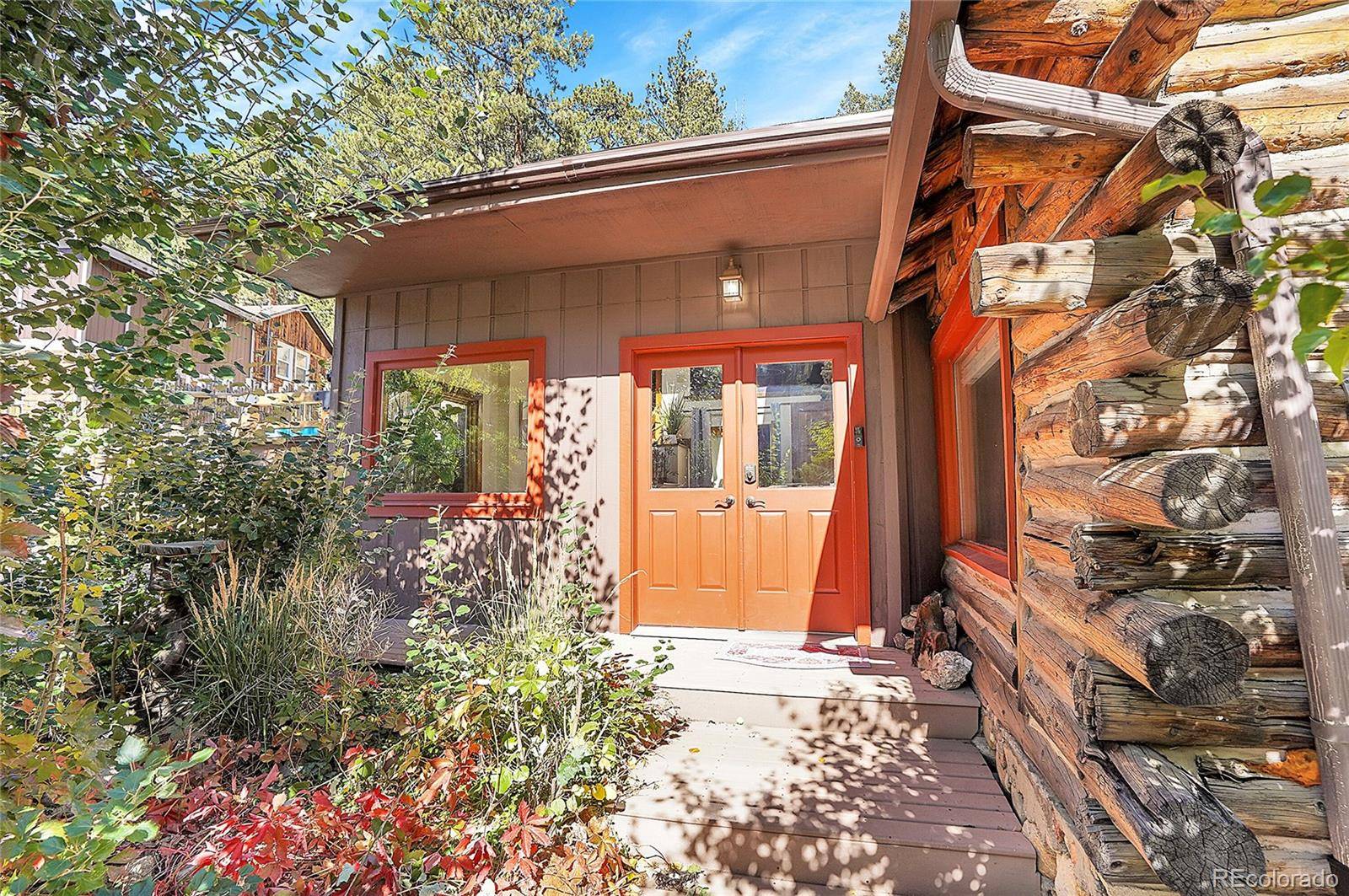 Lyons, CO 80540,468 Riverside DR #2