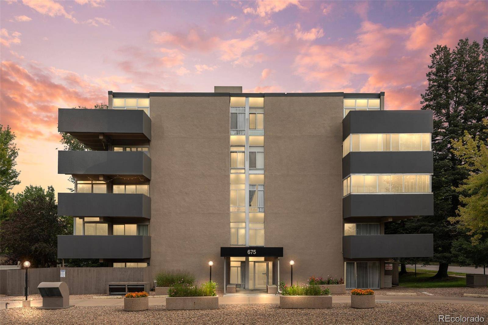 Denver, CO 80209,675 S University BLVD #206