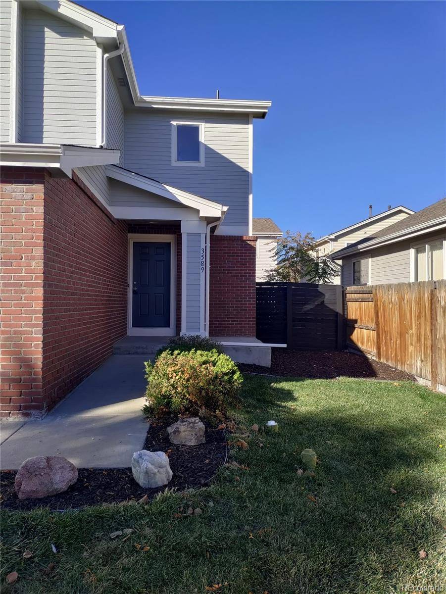 Denver, CO 80207,3589 Dahlia ST