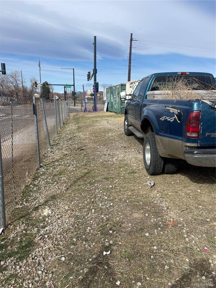 Denver, CO 80216,4500 N Steele ST