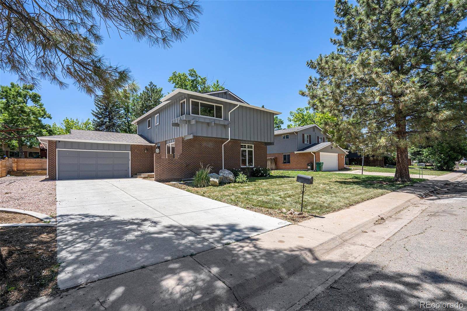 Littleton, CO 80123,6230 W Maplewood PL