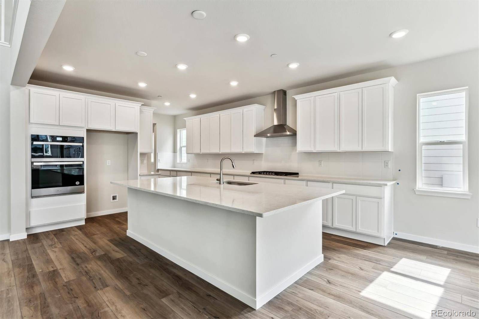 Erie, CO 80026,2596 Bailey LN