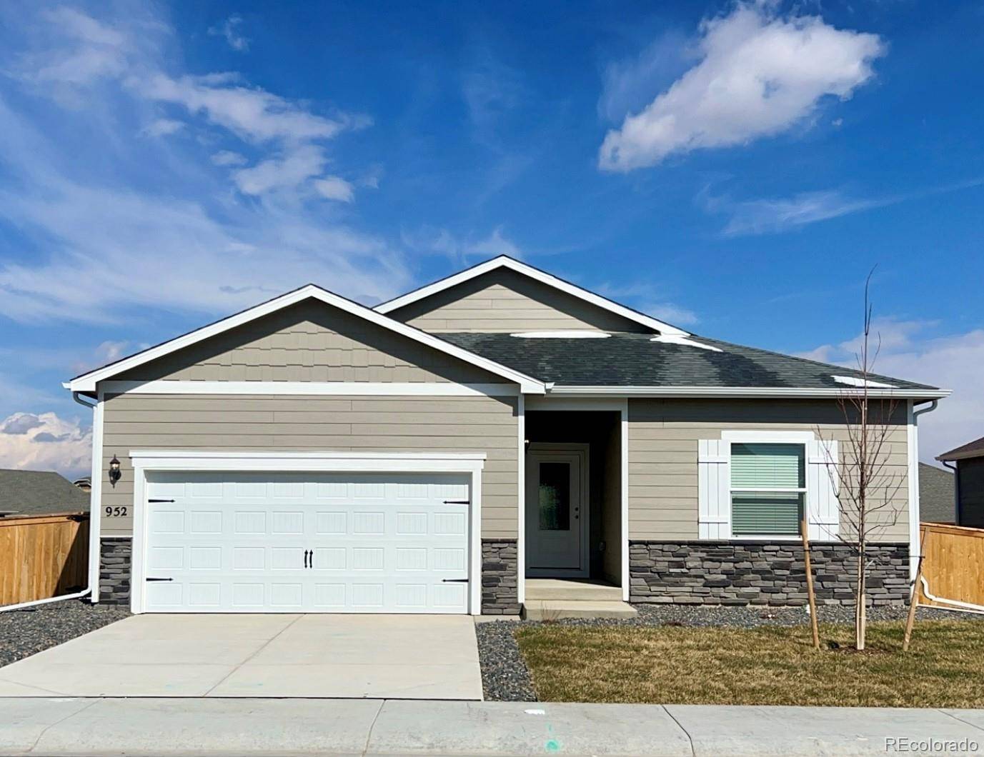 Severance, CO 80550,952 cascade falls ST